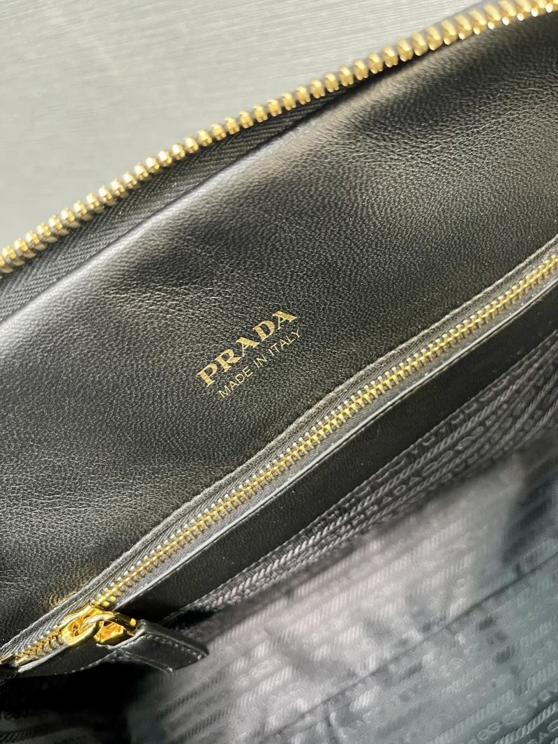 Pra*a top handle bags